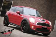 MINI-COOPER-S-DRIFTA-BLACK-PIPED-RED